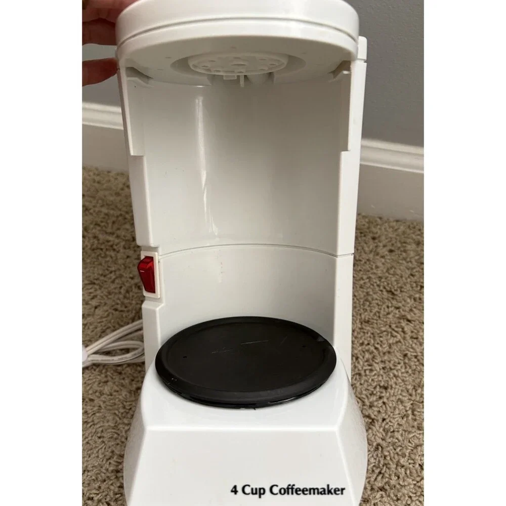 Vintage Mr. Coffee BL5 Switch Coffee Maker 4 Cup Carafe White 1999 Box & Manual